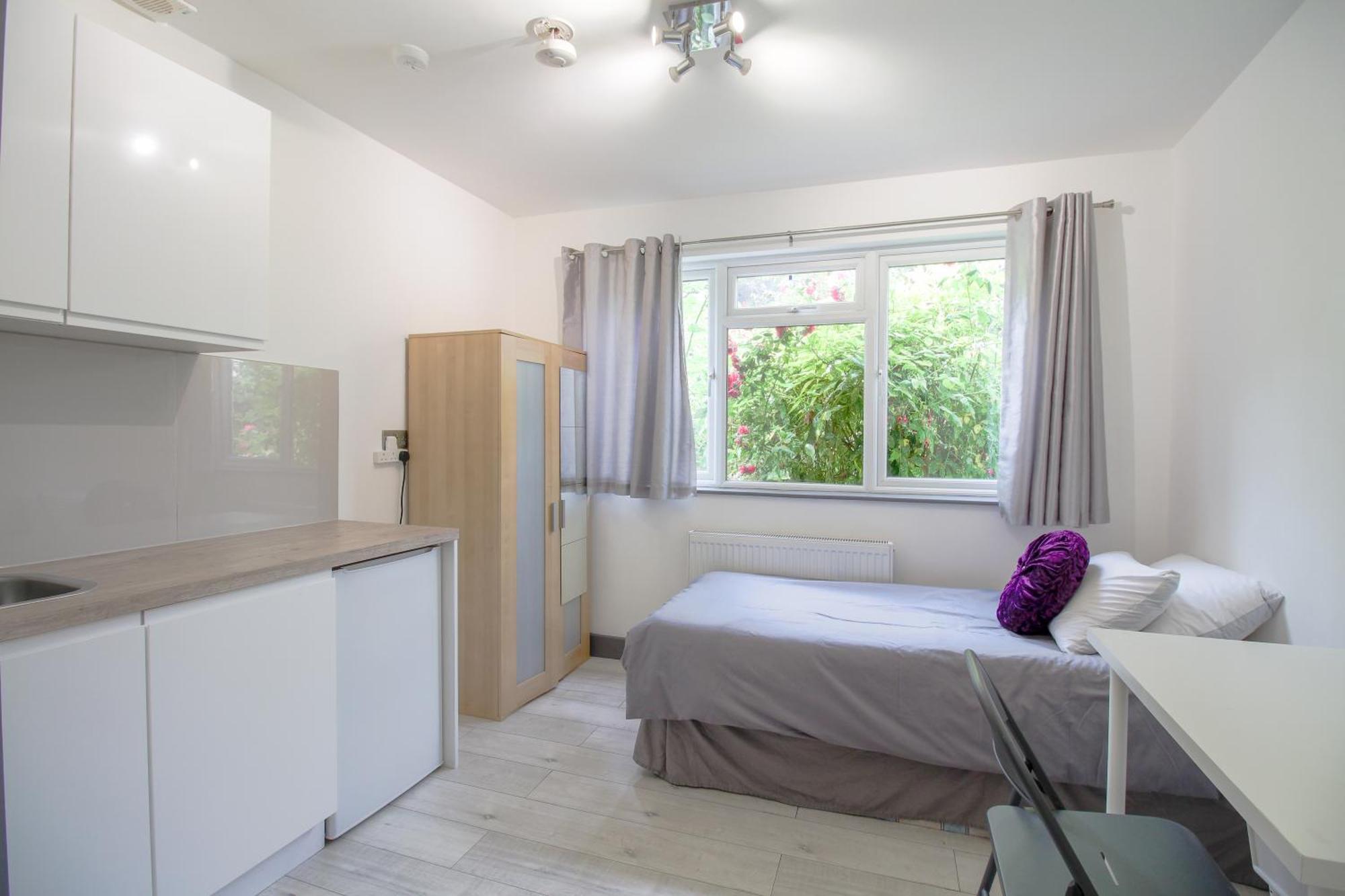 London Elegant New Studio Bagian luar foto